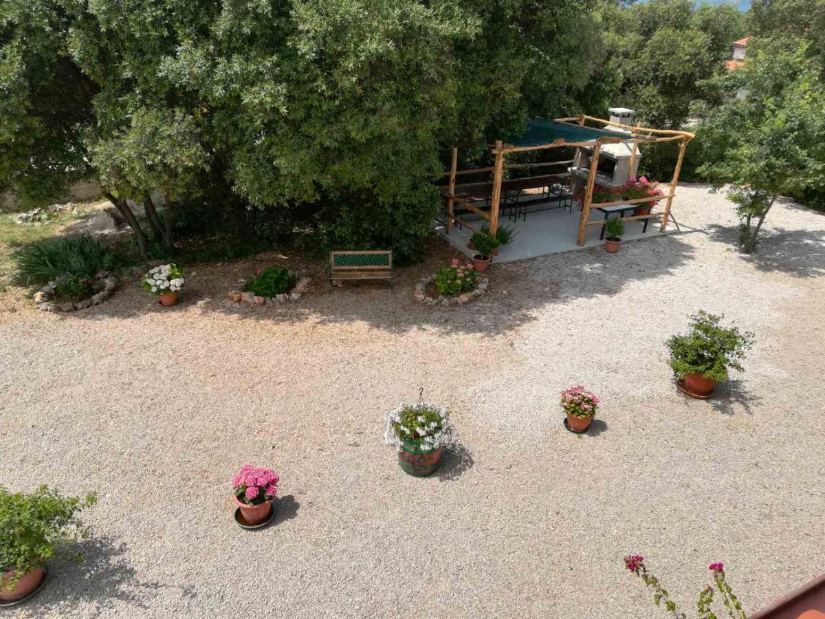 Apartament Stela Pinezići Zewnętrze zdjęcie