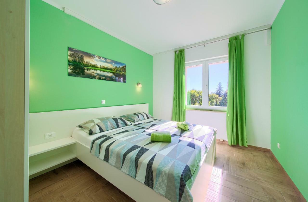 Apartament Stela Pinezići Zewnętrze zdjęcie