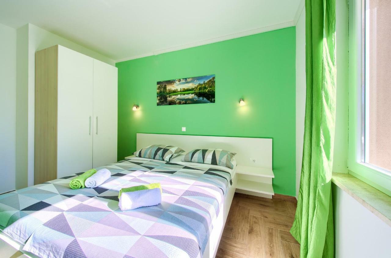 Apartament Stela Pinezići Zewnętrze zdjęcie
