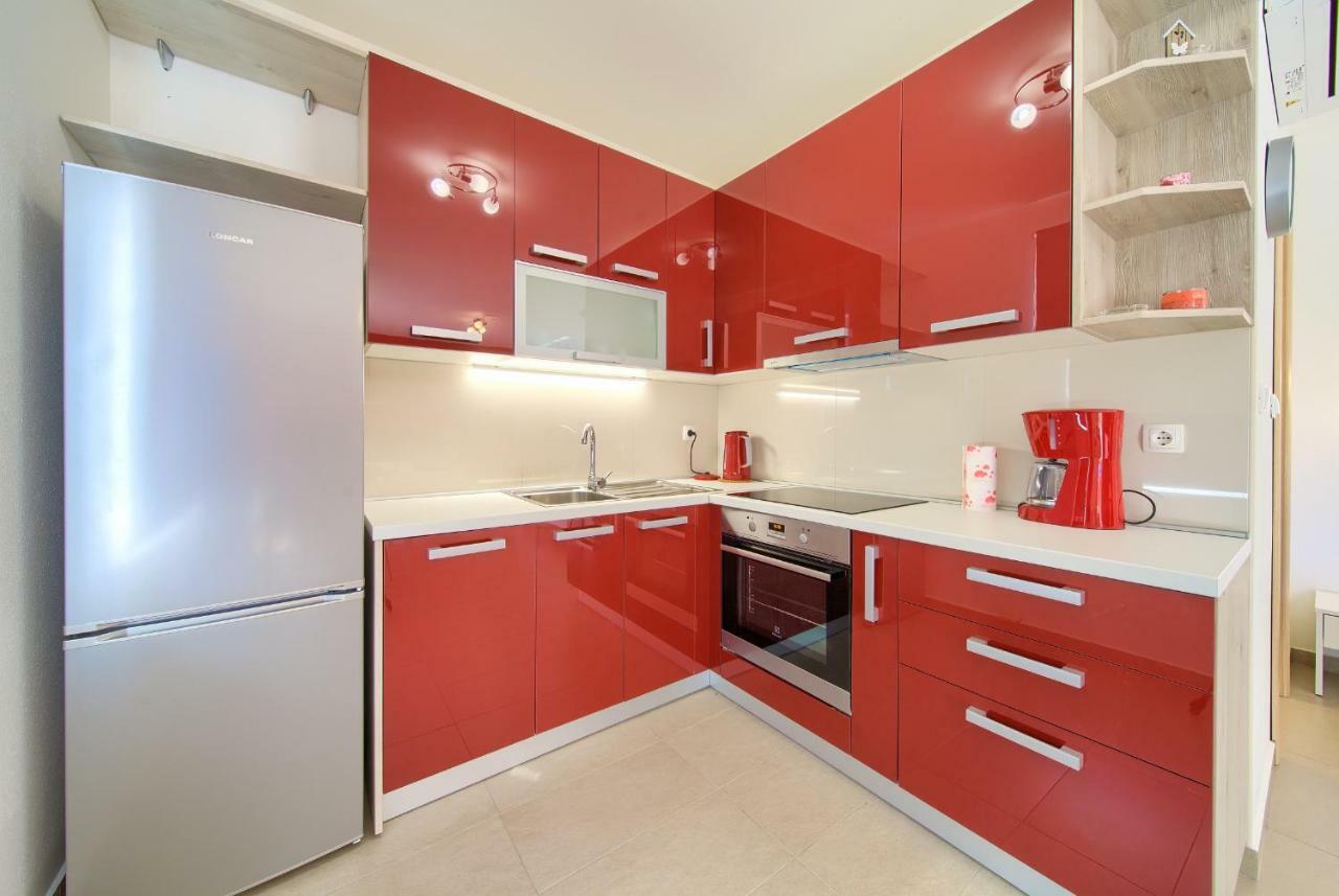 Apartament Stela Pinezići Zewnętrze zdjęcie
